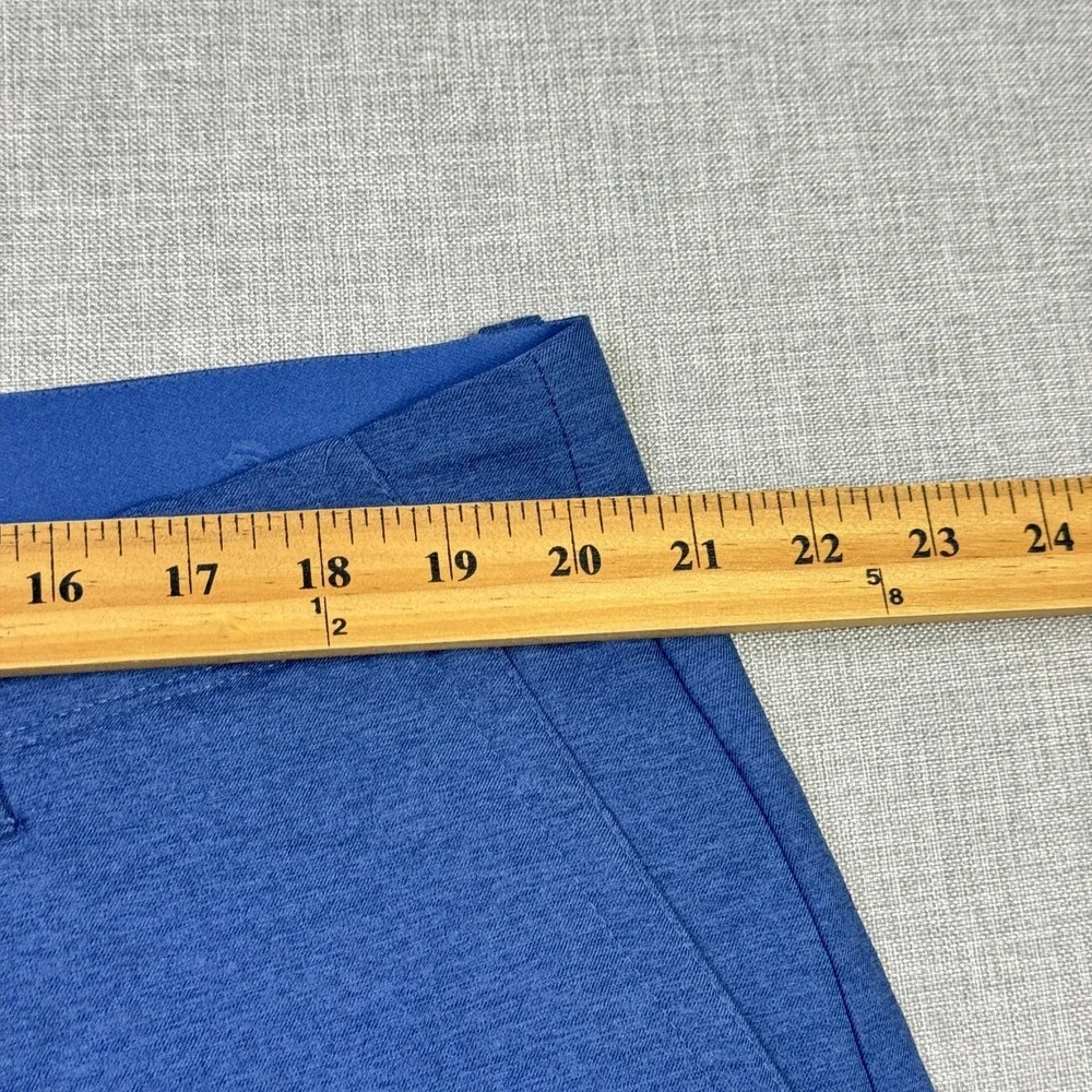 Tommy‎ Bahama Chip Shot Golf Chino Shorts Mens 40 Blue Polyester Performance